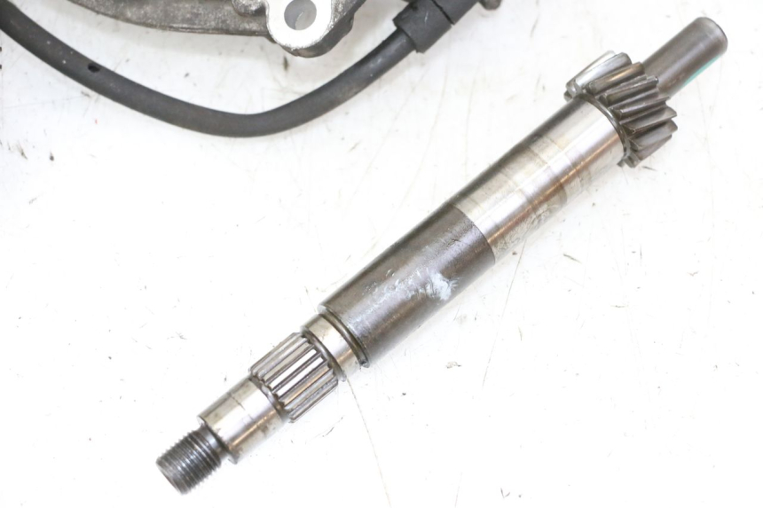 photo de RADANTRIEB PIAGGIO XEVO - X EVO 125 (2007 - 2017) - Fokus auf die Struktur