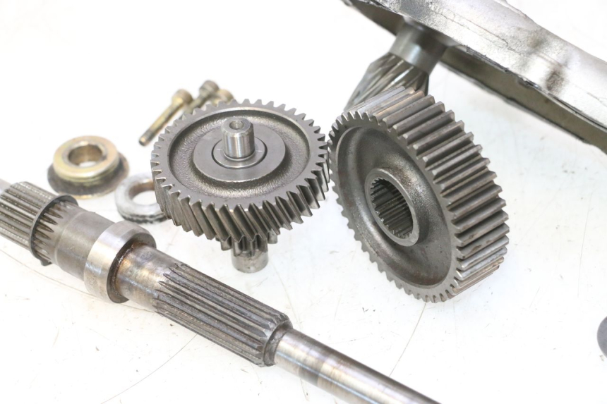 photo de GETRIEBE  YAMAHA YP MAJESTY 125 (2007 - 2010) - Details der Befestigungspunkte