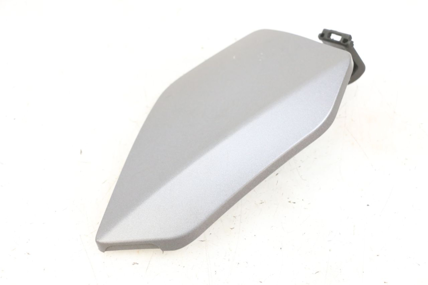 photo de KRAFTSTOFFDECKEL SUZUKI BURGMAN 650 (2013 - 2020) - Technische Nahaufnahme