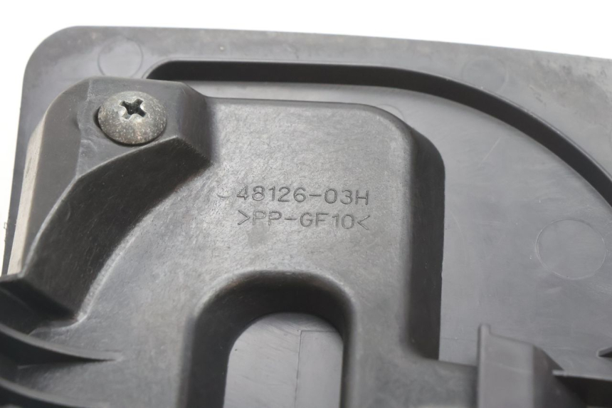 photo de TANKDECKEL SUZUKI BURGMAN 125 (2007 - 2014) - Technische Nahaufnahme