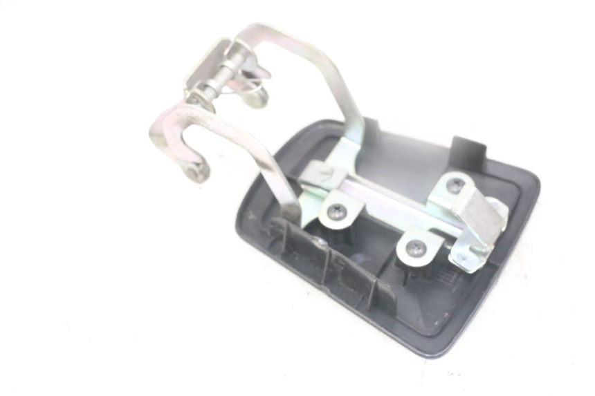 photo de TANKKLAPPE HONDA FORZA ABS 300 (2013 - 2017) - Zoom auf Gebrauchszustand