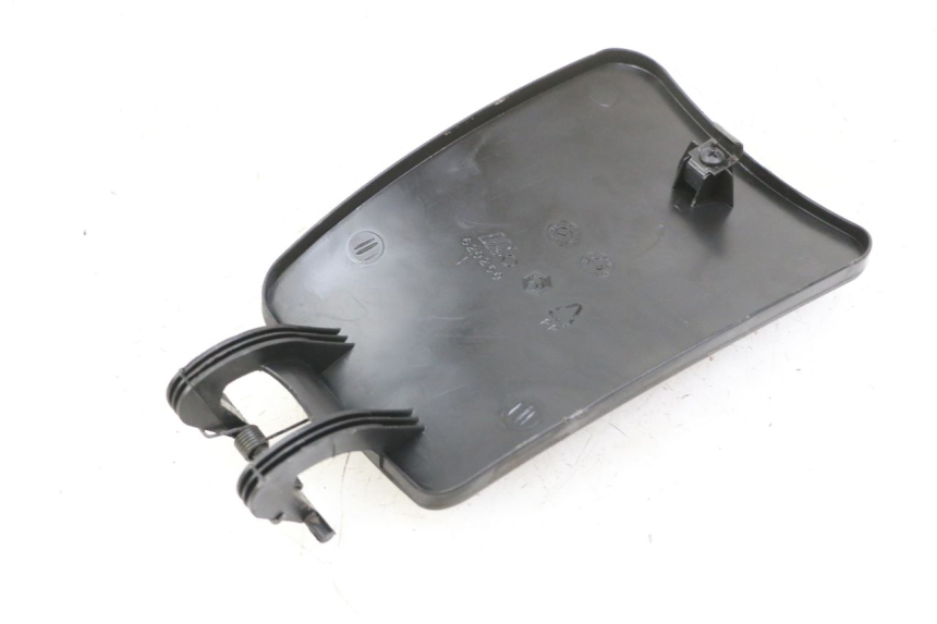 photo de TANKDECKEL PIAGGIO MP3 LT 400 (2007 - 2012) - Zoom auf Gebrauchszustand