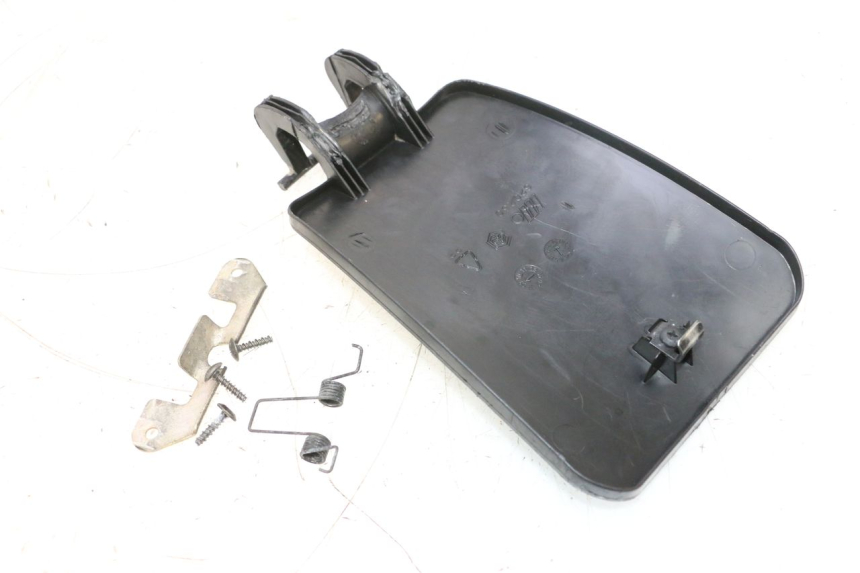 photo de TANKKLAPPE PIAGGIO MP3 RL 250 (2006 - 2010) - Zoom auf Gebrauchszustand