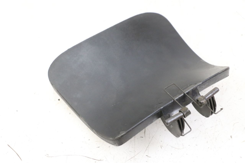 photo de TANKKLAPPE PIAGGIO BEVERLY 125 (1998 - 2005) - Alternative Perspektive