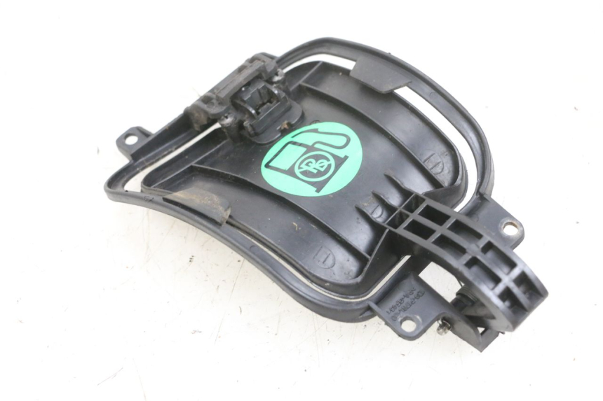 photo de TANKDECKEL YAMAHA XMAX X-MAX 125 (2006 - 2009) - Zoom auf Gebrauchszustand