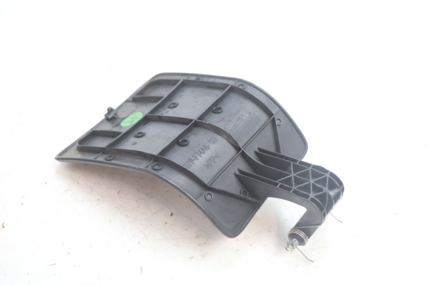 photo de TANKKLAPPE YAMAHA X-MAX XMAX 125 (2010 - 2013) - Technische Nahaufnahme