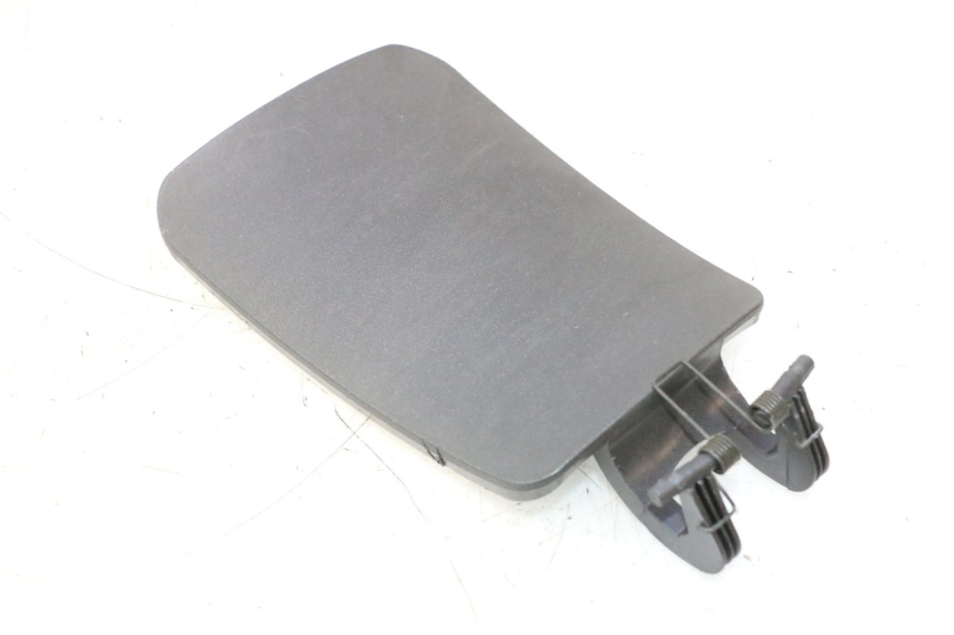 photo de TANKKLAPPE PIAGGIO X8 STREET 125 (2006 - 2007) - Detailansicht des Bauteils