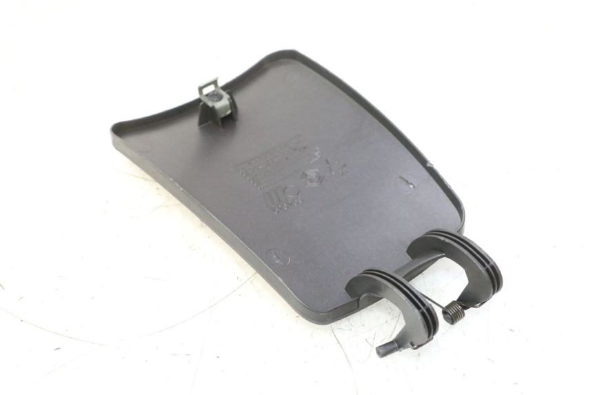photo de TANKKLAPPE PIAGGIO X8 STREET 125 (2006 - 2007) - Alternative Perspektive