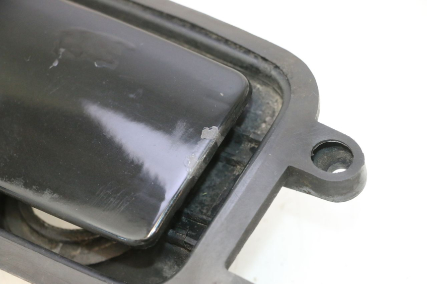 photo de TANKDECKEL YAMAHA YP MAJESTY 125 (2007 - 2010) - Kennzeichnungen und Originalreferenzen