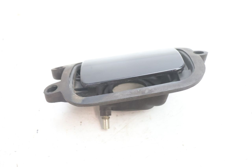 photo de TANKKLAPPE YAMAHA YP MAJESTY 125 (2002 - 2006) - Zoom auf Gebrauchszustand