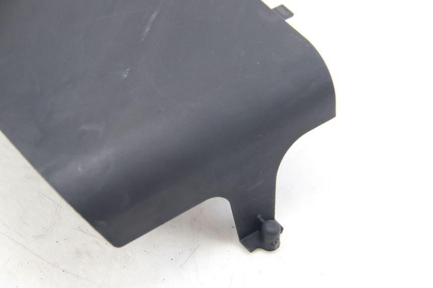 photo de INSPEKTIONSKLAPPE APRILIA ATLANTIC 500 (2002 - 2003) - Zoom auf Gebrauchszustand