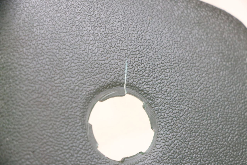 photo de REVISIONSDECKEL PEUGEOT ELYSEO 125 (1999 - 2004) - Detailansicht des Bauteils