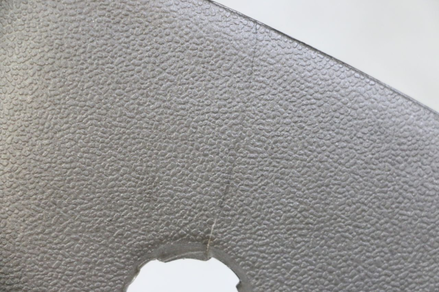 photo de REVISIONSDECKEL PEUGEOT ELYSTAR 50 (2002 - 2014) - Zoom auf Gebrauchszustand