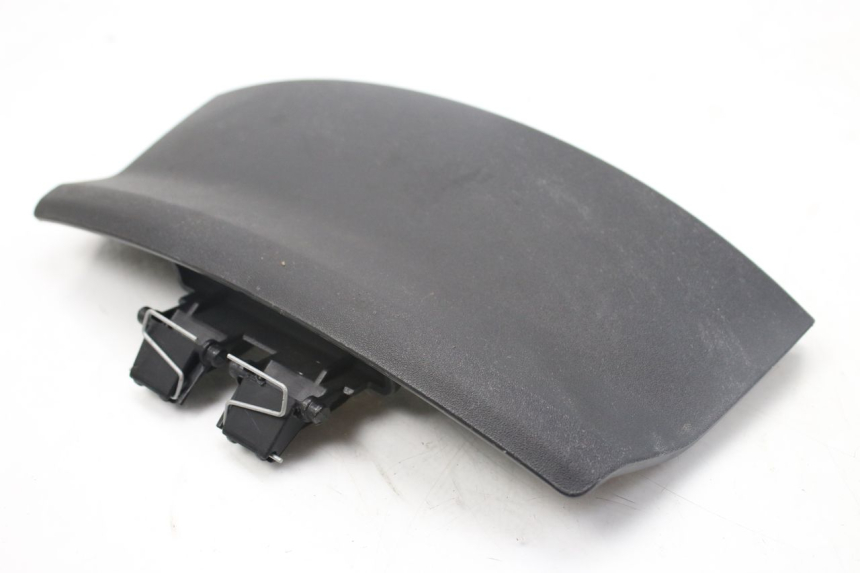 photo de REVISIONSDECKEL PIAGGIO MP3 500 (2014 - 2017) - Detailansicht des Bauteils
