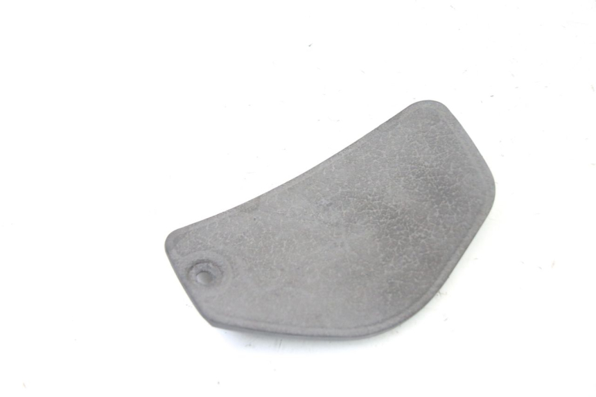 photo de VORDERE INSPEKTIONSKLAPPE PIAGGIO MP3 500 (2011 - 2015) - Detailansicht des Bauteils