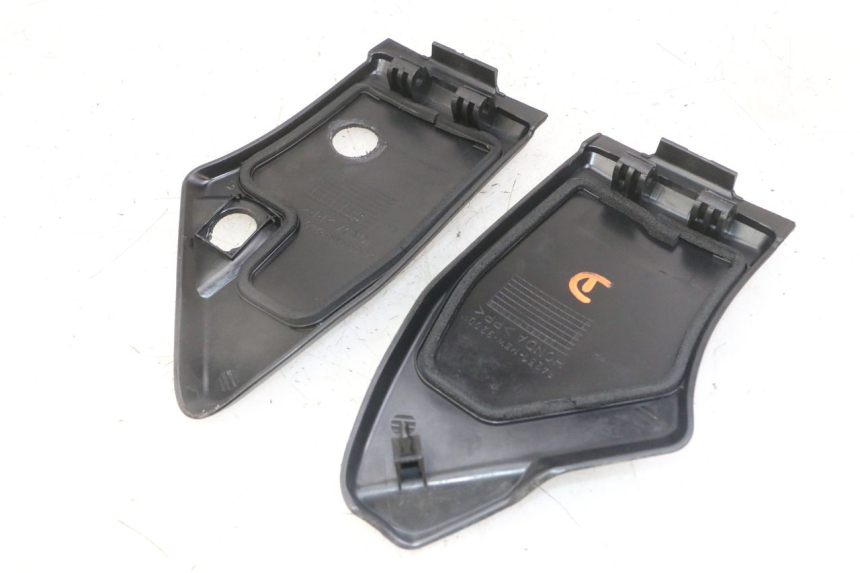 photo de REVISIONSDECKEL HONDA NTV DEAUVILLE ABS 700 (2007 - 2016) - Zoom auf Gebrauchszustand