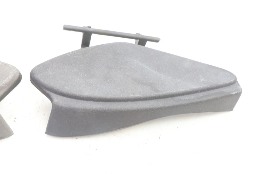 photo de REVISIONSDECKEL PIAGGIO X9 AMALFI 180 (2000 - 2003) - Details der Befestigungspunkte