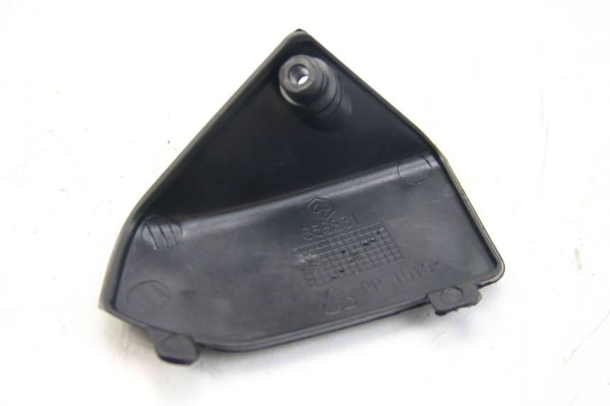 photo de INSPEKTIONSÖFFNUNG PIAGGIO BEVERLY 125 (2010 - 2015) - Detailansicht des Bauteils