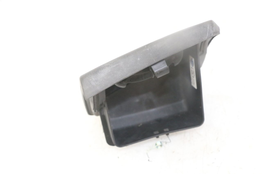 photo de RECHTS REVISIONSDECKEL HONDA FORZA ABS 300 (2013 - 2017) - Zoom auf Gebrauchszustand