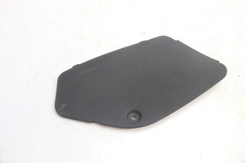 photo de RECHTE INSPEKTIONSLUKE PIAGGIO MP3 125 (2006 - 2014) - Detailansicht des Bauteils