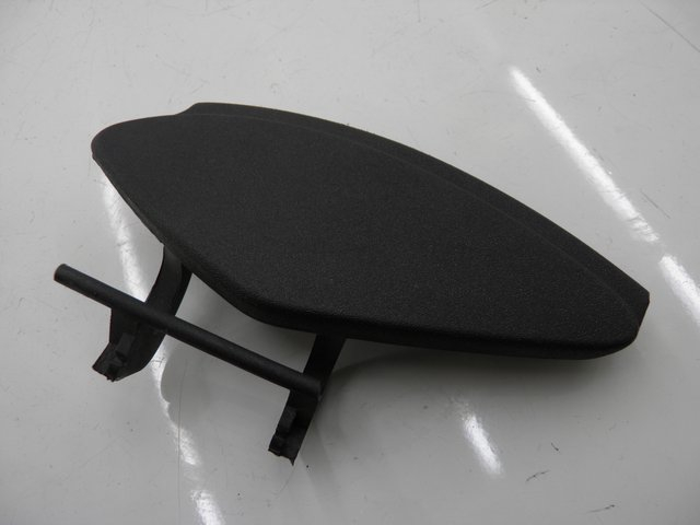 photo de RECHTE INSPEKTIONSKLAPPE PIAGGIO X9 EVOLUTION 125 (2003 - 2007) - Hauptansicht