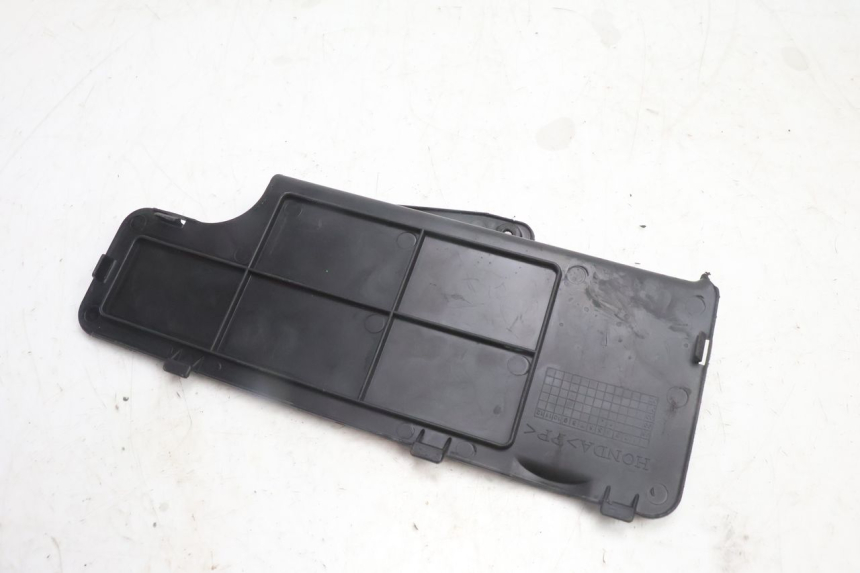 photo de REVISIONSDECKEL HONDA FES PANTHEON 2T 125 (1998 - 2002) - Alternative Perspektive