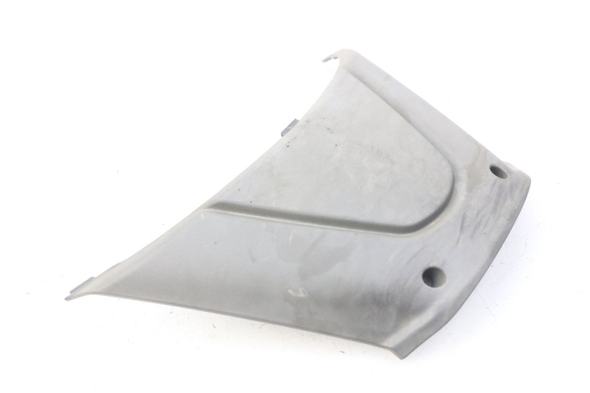 photo de INSPEKTIONSLUKE PIAGGIO FLY 100 (2006 - 2010) - Zoom auf Gebrauchszustand