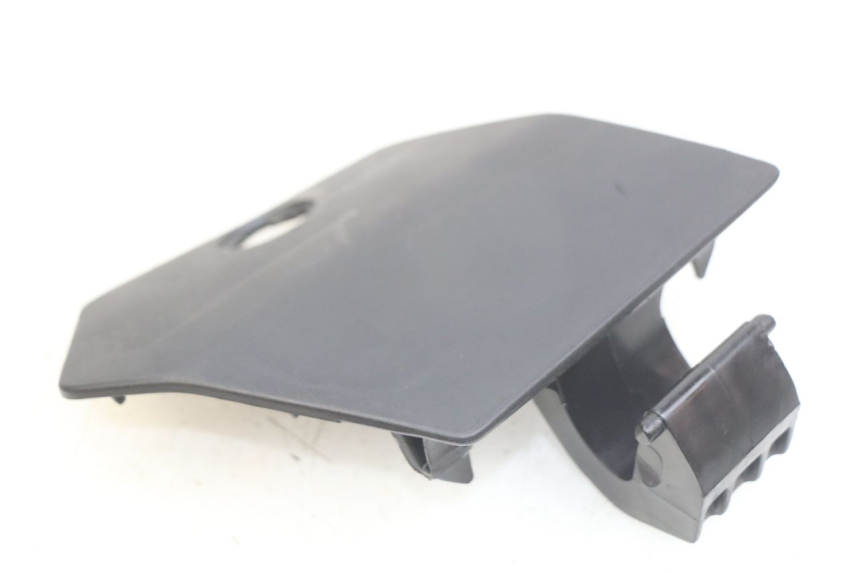 photo de LINKE INSPEKTIONSÖFFNUNGSKLAPPE PEUGEOT CITYSTAR 2T 50 (2018 - 2021) - Alternative Perspektive