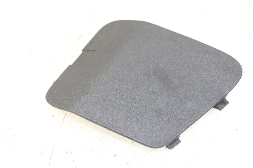 photo de  LINKS REVISIONSDECKEL PEUGEOT SATELIS COMPRESSOR K15 125 (2006 - 2009) - Hauptansicht