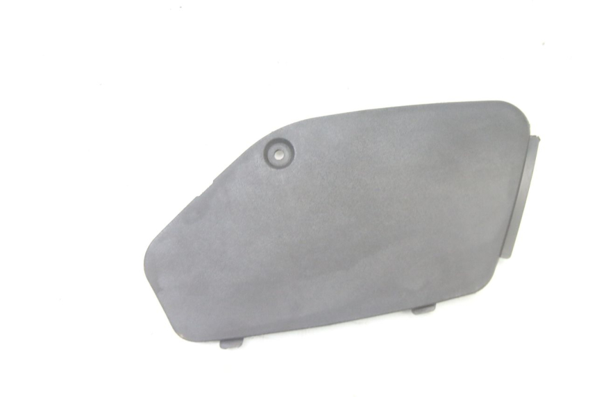 photo de LINKE INSPEKTIONSÖFFNUNGSKLAPPE PIAGGIO XEVO - X EVO 125 (2007 - 2017) - Hauptansicht