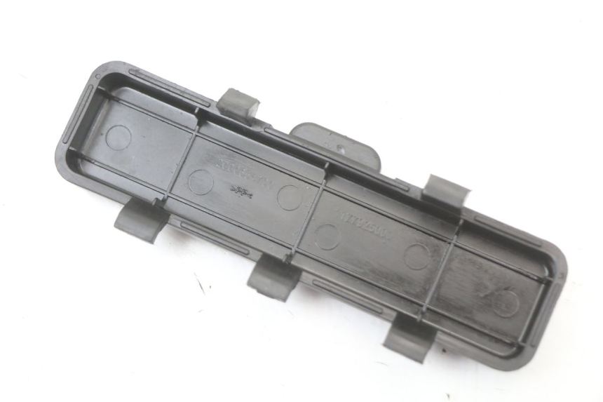 photo de INSPEKTIONSKLAPPE PEUGEOT KISBEE 4T 50 (2010 - 2017) - Detailansicht des Bauteils