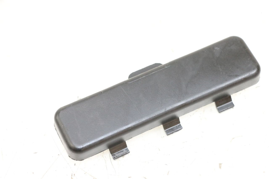 photo de INSPEKTIONSLUKE PEUGEOT KISBEE 4T 50 (2018 - 2022) - Zoom auf Gebrauchszustand