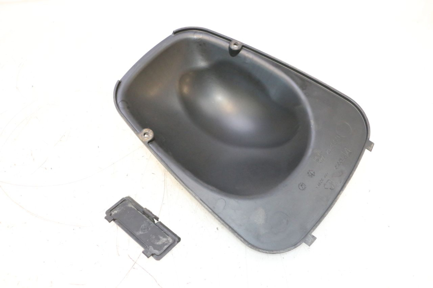 photo de REVISIONSDECKEL PIAGGIO MP3 RL 250 (2006 - 2010) - Detailansicht des Bauteils