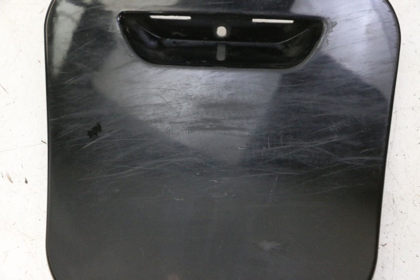 photo de INSPEKTIONSLUKE PIAGGIO VESPA S 2T 50 (2007 - 2014) - Detailansicht des Bauteils