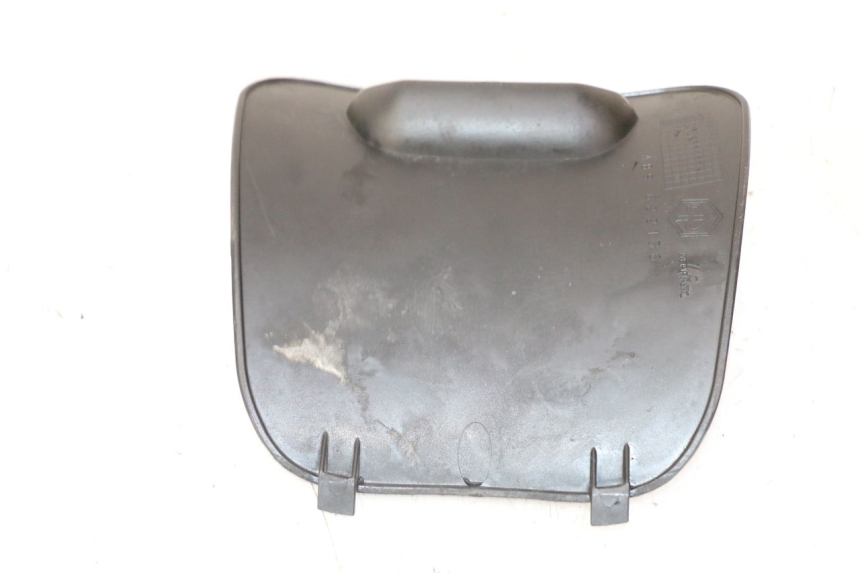 photo de INSPEKTIONSLUKE PIAGGIO VESPA S 2T 50 (2007 - 2014) - Alternative Perspektive