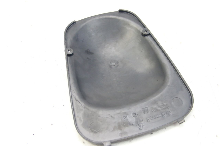 photo de INSPEKTIONSLUKE PIAGGIO XEVO - X EVO 125 (2007 - 2017) - Zoom auf Gebrauchszustand