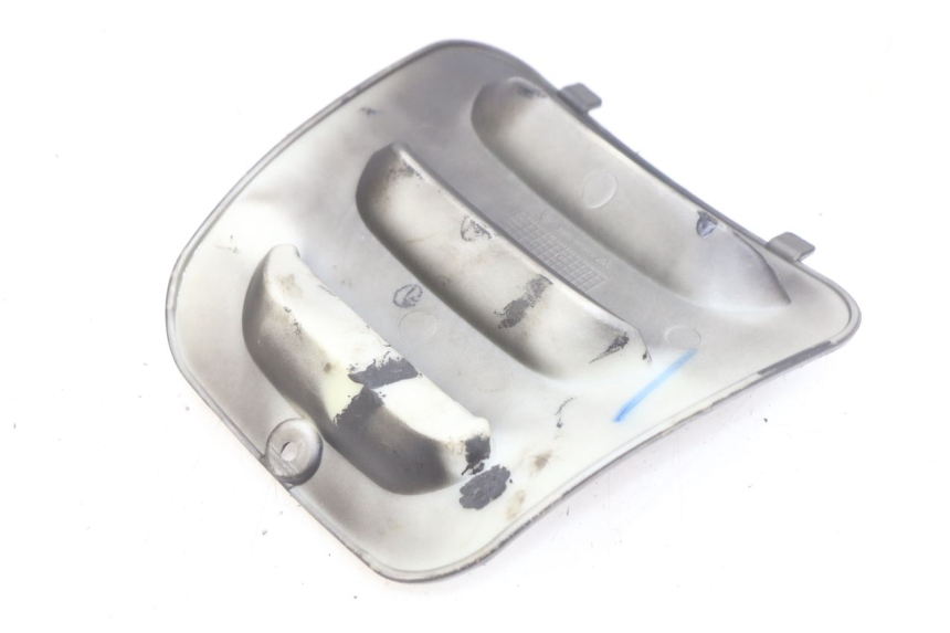 photo de INSPEKTIONSLUKE YIYING YY125T 125 (2006 - 2014) - Zoom auf Gebrauchszustand