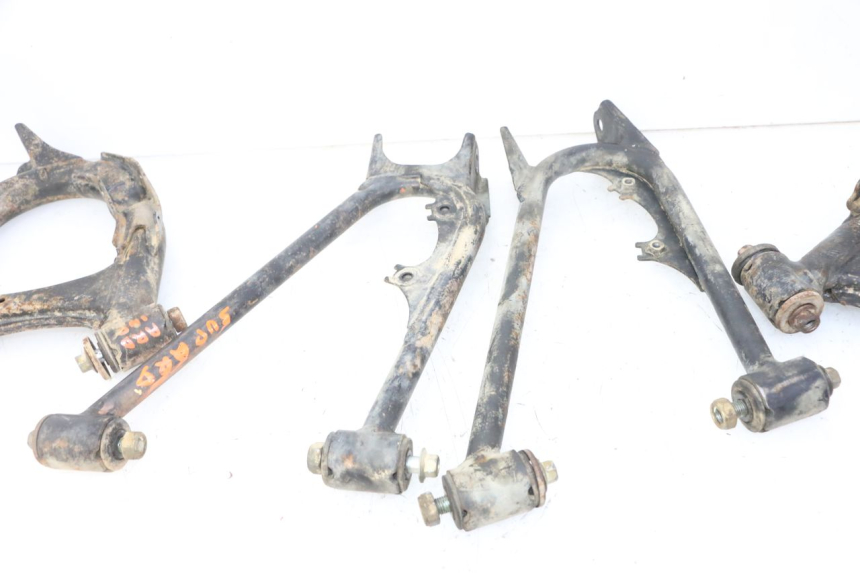 photo de HINTERER DREIECKSLENKER YAMAHA YFM GRIZZLY 550 (2008 - 2015) - Technische Nahaufnahme