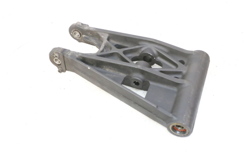 photo de DREIECKSLENKER ACHSAUFHÄNGUNG QUADRO 4 4D 350 (2015 - 2018) - Detailansicht des Bauteils