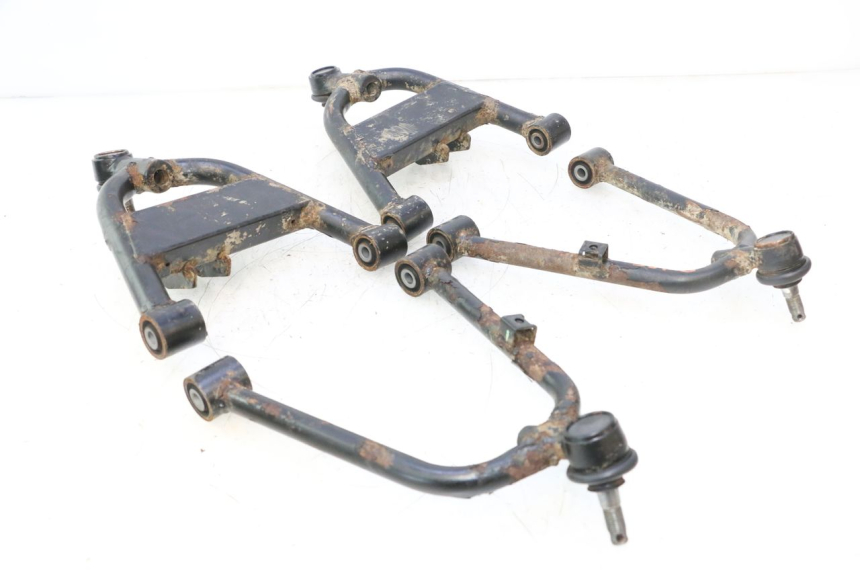 photo de DREIECKSLENKER ACHSAUFHÄNGUNG KYMCO MXU R 250 (2004 - 2010) - Detailansicht des Bauteils