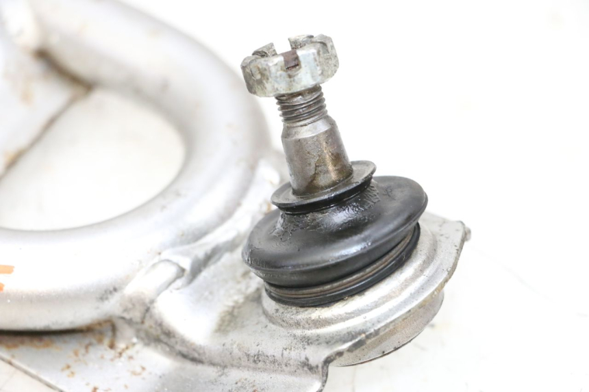 photo de DREIECKSLENKER ACHSAUFHÄNGUNG YAMAHA YFM R RAPTOR 250 (2008 - 2014) - Fokus auf die Struktur