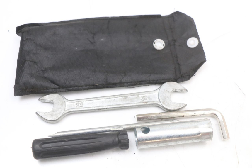 photo de WERKZEUG JM MOTORS EVOLIS 4T 50 (2018 - 2022) - Hauptansicht