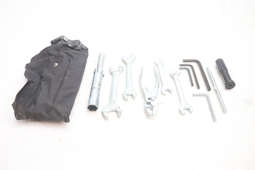 photo de WERKZEUG YAMAHA FJR 1300 (2001 - 2005) - Detailansicht des Bauteils