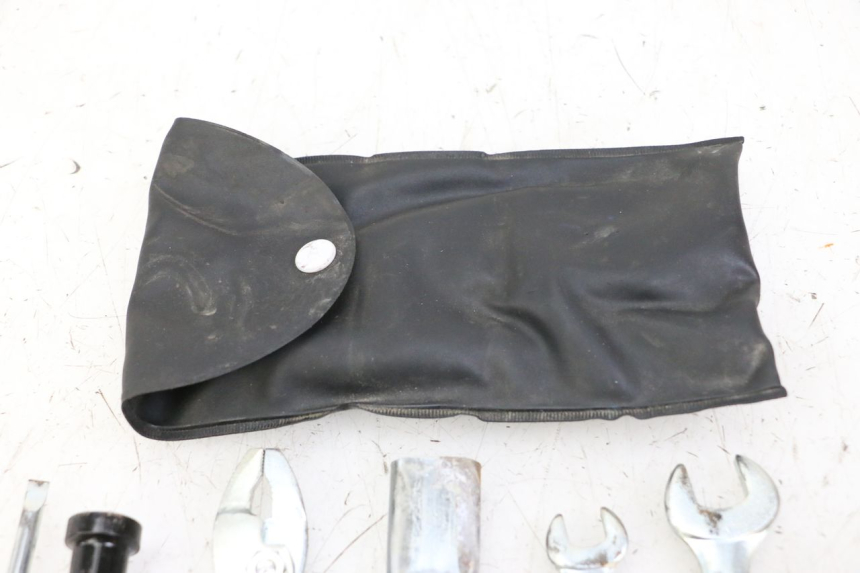 photo de WERKZEUG SUZUKI GSR 750 (2011 - 2017) - Gesamtansicht des Produkts