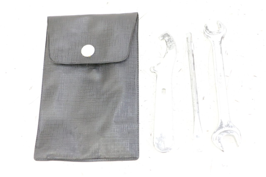 photo de WERKZEUG HONDA FES S-WING SWING ABS 125 (2007 - 2015) - Hauptansicht