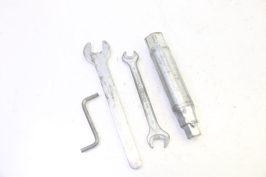 photo de WERKZEUG PIAGGIO MP3 500 (2011 - 2015) - Detailansicht des Bauteils