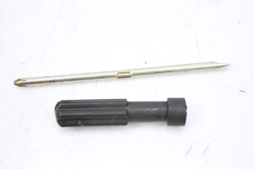 photo de WERKZEUGSET KEEWAY OUTLOOK 125 (2007 - 2013) - Gesamtansicht des Produkts