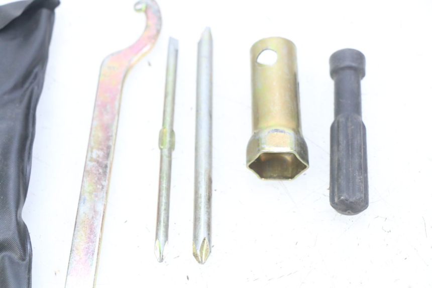 photo de WERKZEUGSET RIDE RACE GT 2T 50 (2012 - 2017) - Technische Nahaufnahme