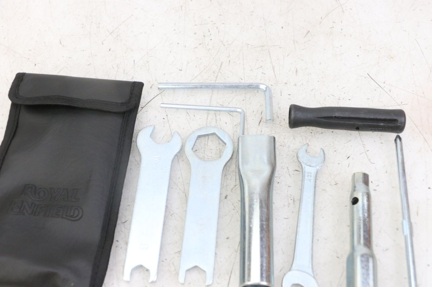 photo de WERKZEUG ROYAL ENFIELD SCRAM 411 (2022 - 2024) - Detailansicht des Bauteils