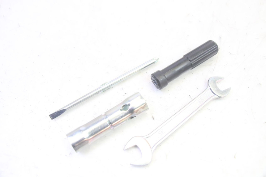 photo de WERKZEUG JM MOTORS SANTANA EVO 50 (2024 - 2026) - Detailansicht des Bauteils